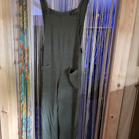 Natural Life  Adorable Linen Overalls - Picture 3 of 4